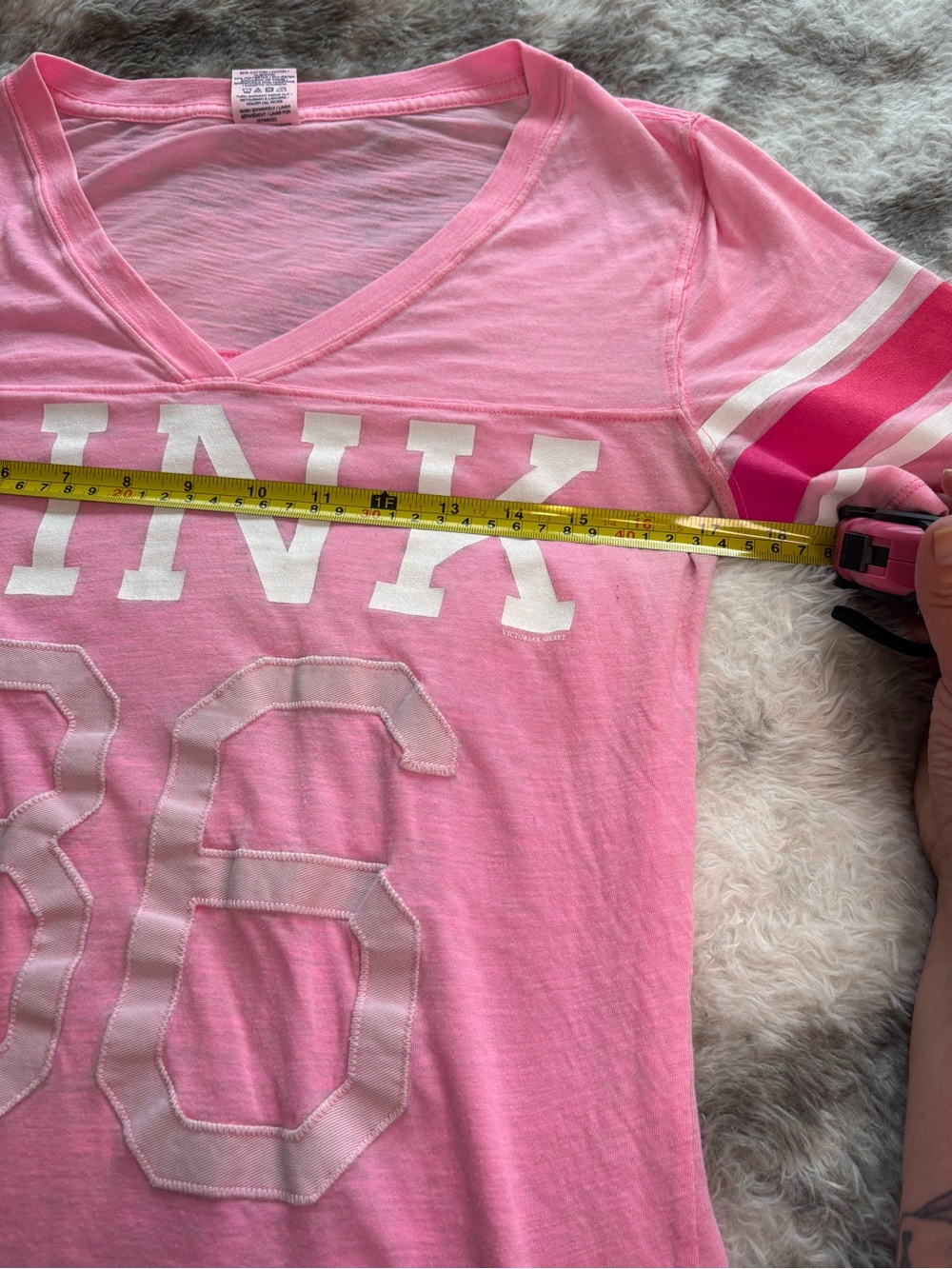 PINK Victoria's Secret Hot Pink V-Neck Tee with White '86' Graphic - Picture 4 of 7